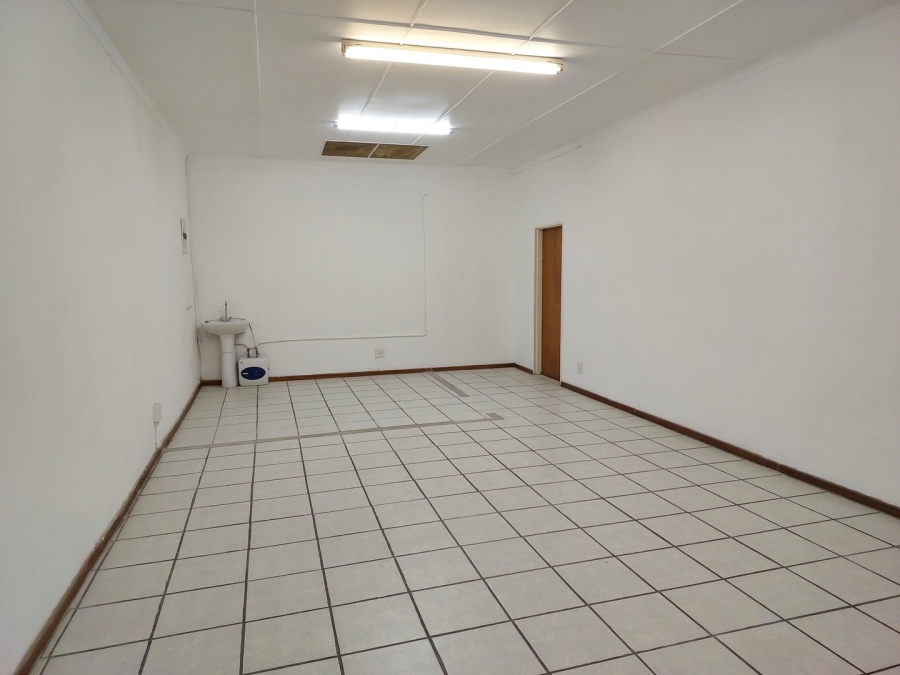 Commercial Property for Sale in Bergsig Western Cape